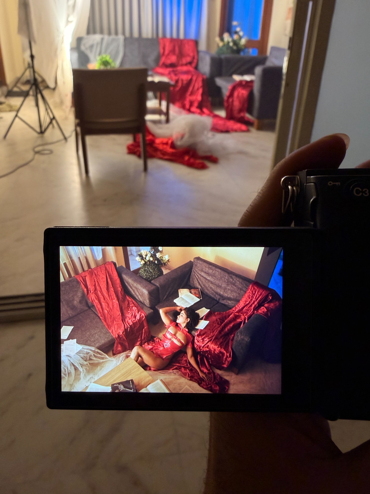 FOI Magazine 98 — Snowra Project 98 story preview